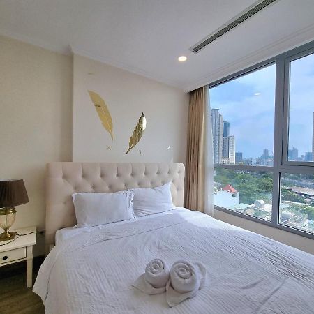 Enay Apartment - Vinhomes Central Park - Landmark 胡志明市 外观 照片